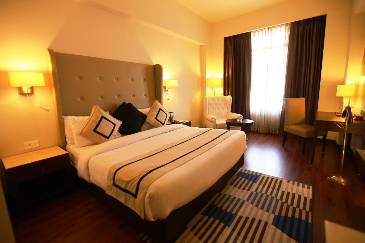 Hotel President 贾朗达尔 外观 照片