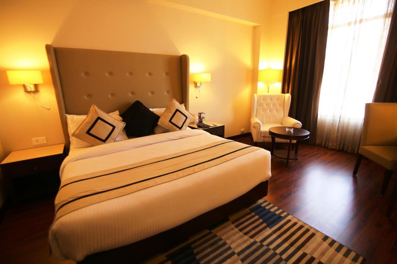 Hotel President 贾朗达尔 外观 照片